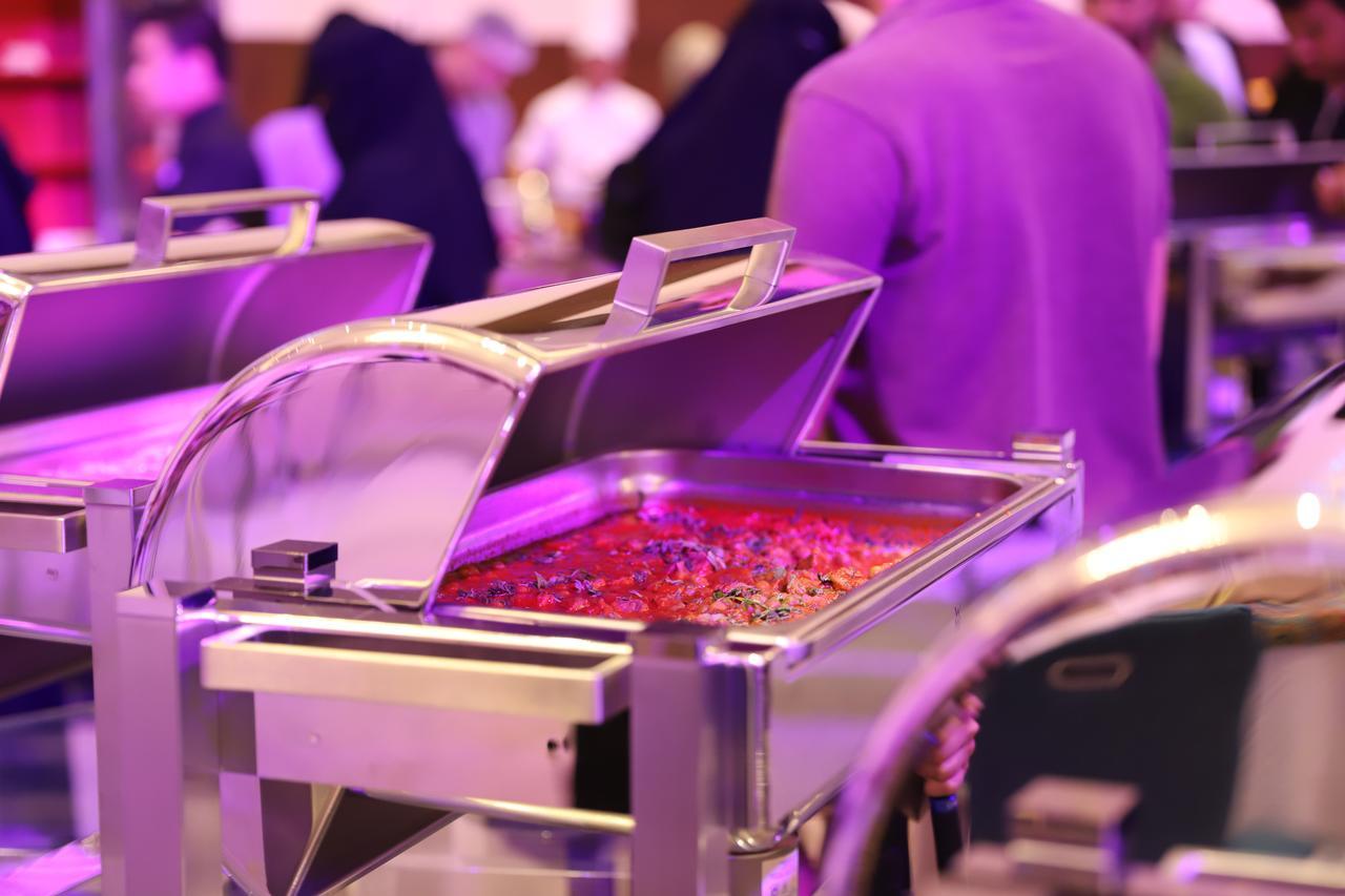Somewhere Hotel Al Ahsa Al-Hofuf Exterior foto A chafing dish
